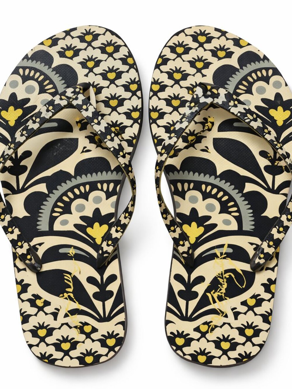 Vera Bradley Black, Cream & Yellow Floral Flip Flop‎ Sandals Size 7-8